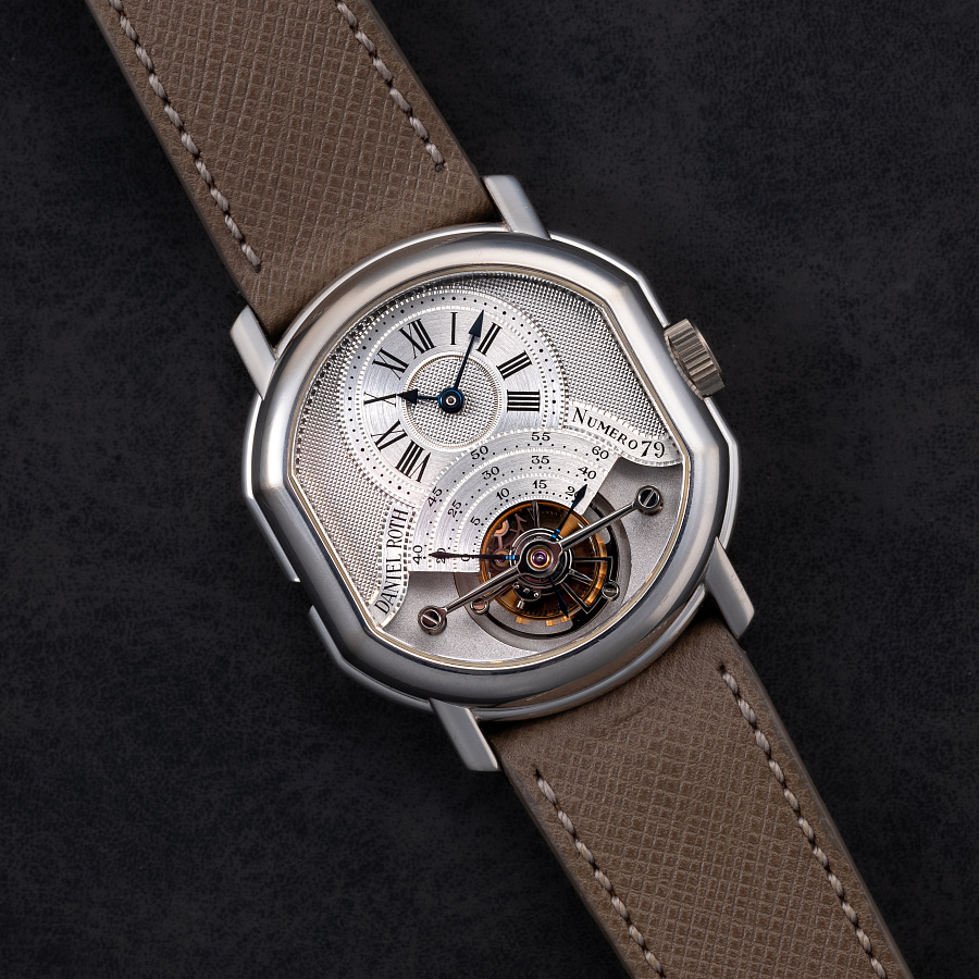Regulateur Tourbillon in White Gold with Clous de Paris