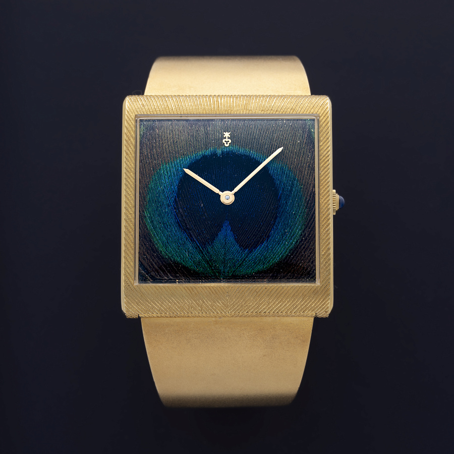 Large "Buckingham" with Peacock Feather Dial