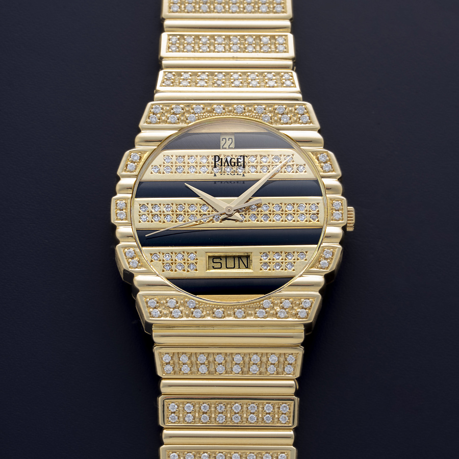 Polo with Onyx Dial in Yellow Gold and Diamonds with Service Warranty