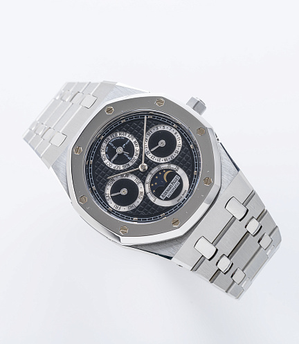 Royal Oak Perpetual Calendar in Steel and Platinum