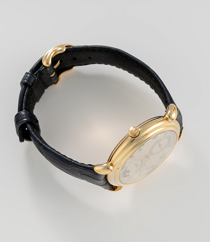 Reference 2 in Yellow Gold