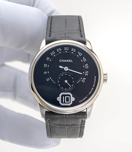 Monsieur De Chanel in Platinum with Black Enamel Dial