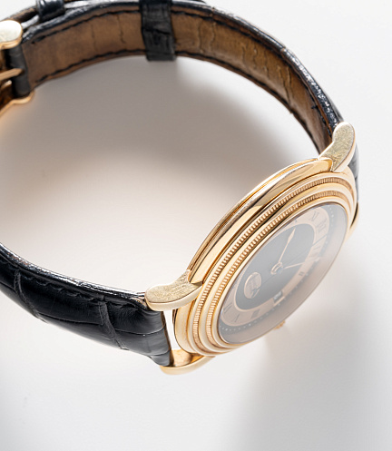 Toric in Rose Gold with Black Dial