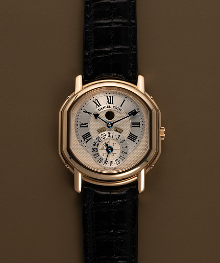 Perpetual Calendar Moon Phase in Yellow Gold