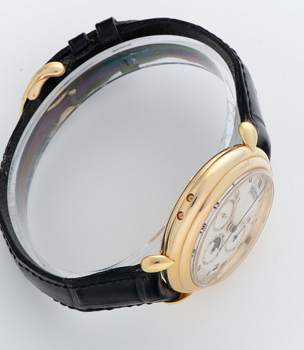 Reference 1 in Yellow Gold with a Historical Engraving on the Back Case