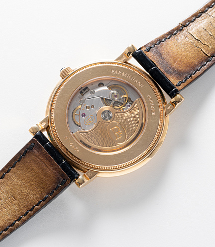 Toric in Rose Gold with Black Dial