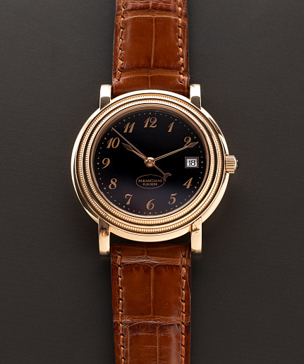 Toric in Rose Gold with Black Lacquer Dial