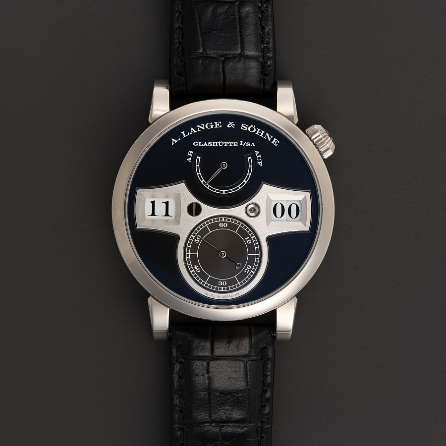 Zeitwerk in White Gold