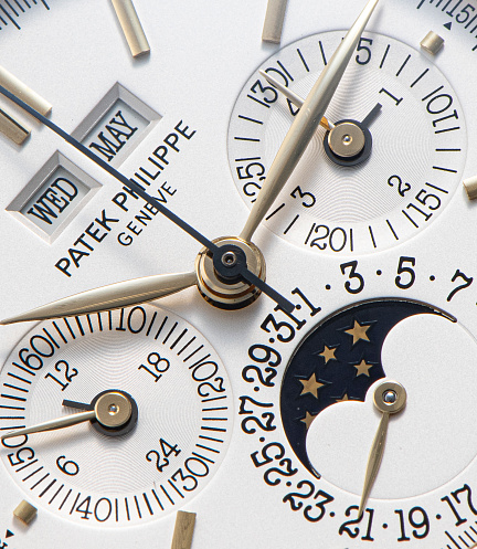 Perpetual Calendar Chronograph in Yellow Gold, Ref. 3971