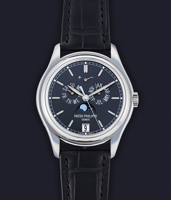 Annual Calendar Moonphase in White Gold