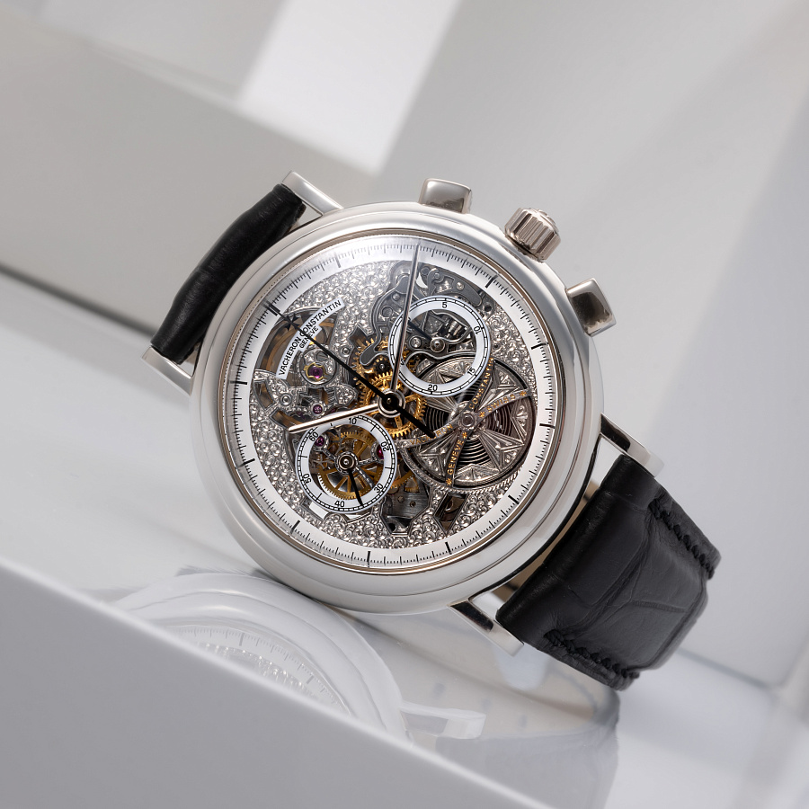 Historique Skeleton Chronograph in Platinum