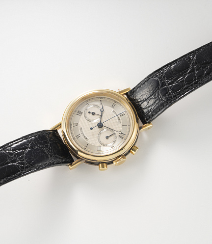 Classique Chronograph in Yellow Gold