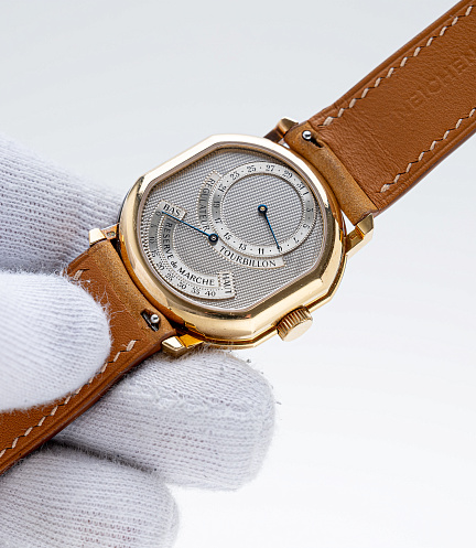 Regulateur Tourbillon 2187 in Yellow Gold "Ripe Banana"