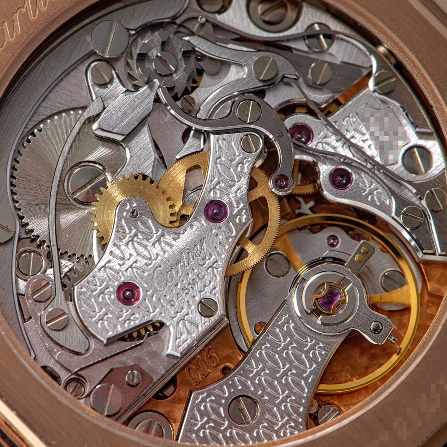 Tank Chronogrpah Monopusher in Rose Gold limited to 100 pieces