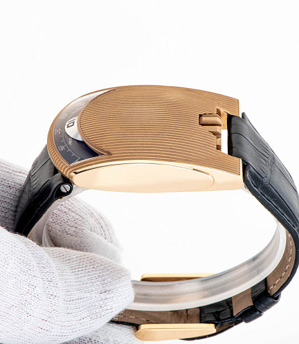 UR-103 in Rose Gold limited to 25 pieces