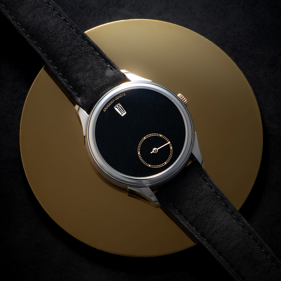 Jumping Hour with Black Jade Stone Dial "L'art des Heures Sautantes"