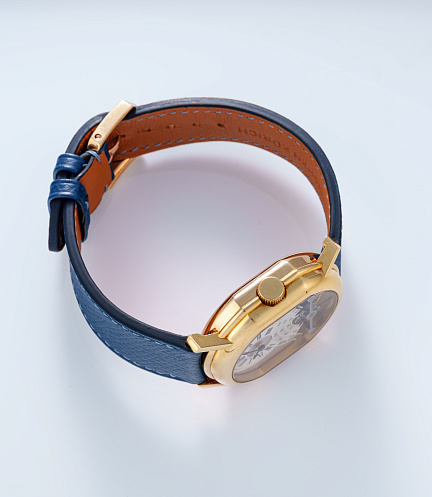 Regulateur Tourbillon in Yellow Gold with Clous de Paris "Ripe Banana"