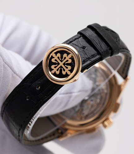 Chronograph in Rose Gold with Black Dial and Breguet Numerals