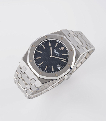 Audemars Piguet Royal Oak Jumbo Fresh Service & Archive