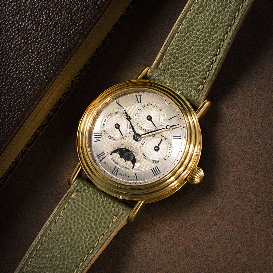 Minute Repeater Perpetual Calendar in Yellow Gold