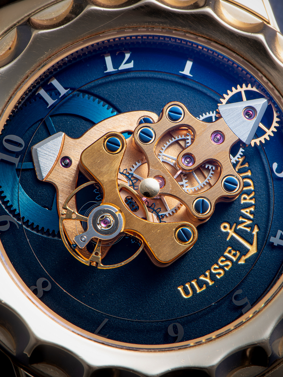 Freak Tourbillon First Generation by Ludwig Oechslin