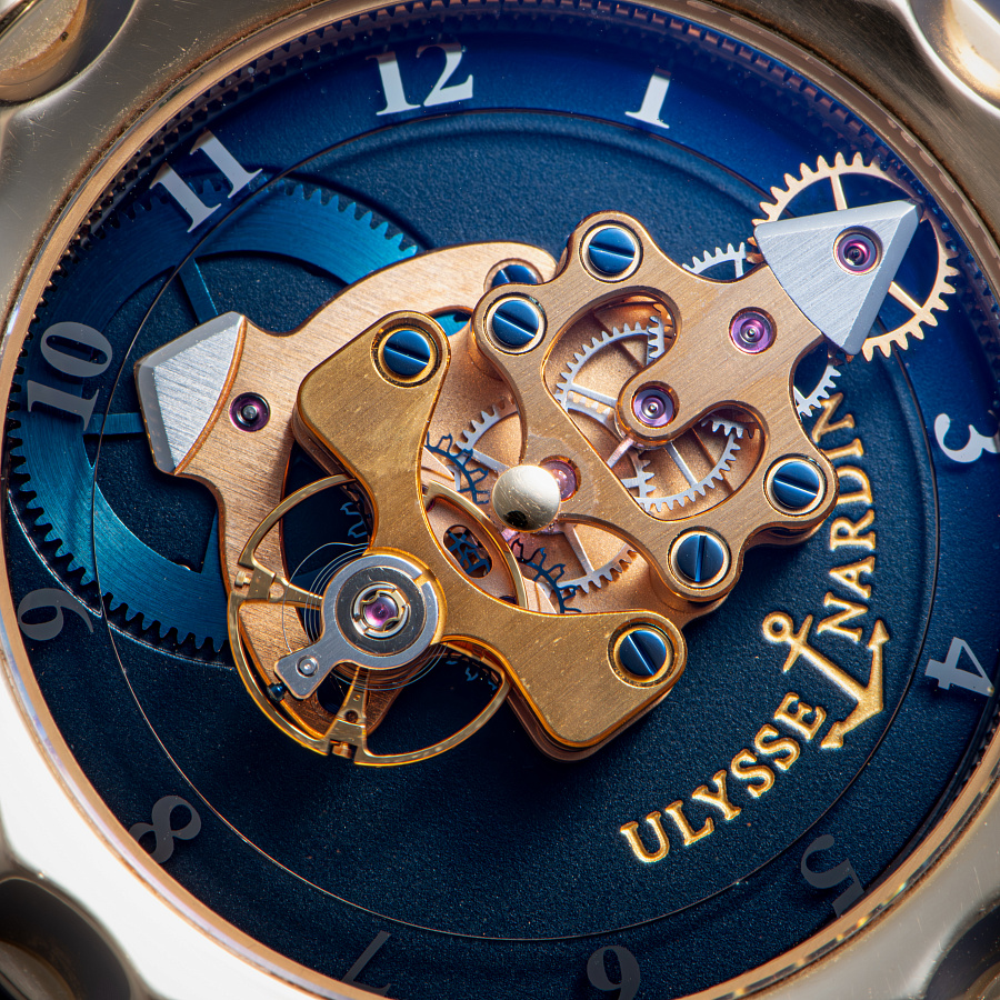Freak Tourbillon First Generation by Ludwig Oechslin