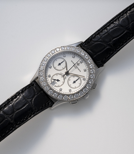 Classique Chronograph Limited Edition to 25 Pieces in White Gold with Diamonds