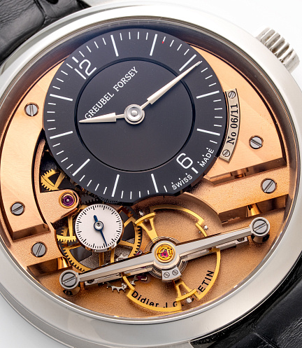 Signature 1 in Stainless Steel with Salmon Dial and Black Sub-dial