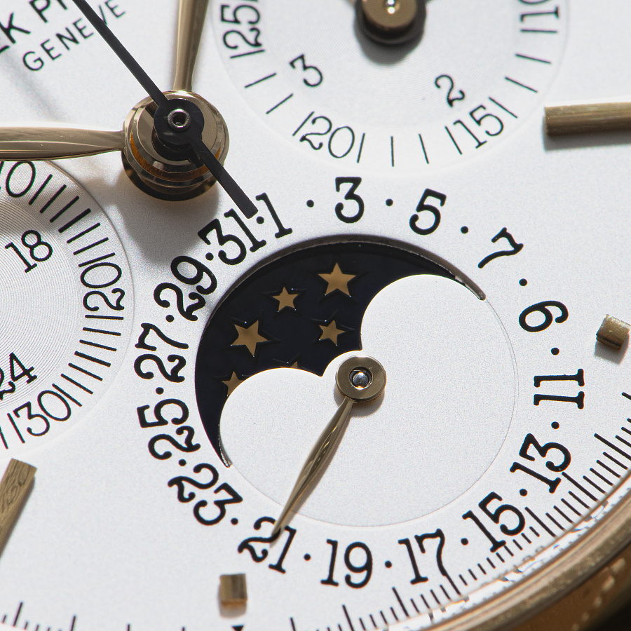 Perpetual Calendar Chronograph in Yellow Gold, Ref. 3971