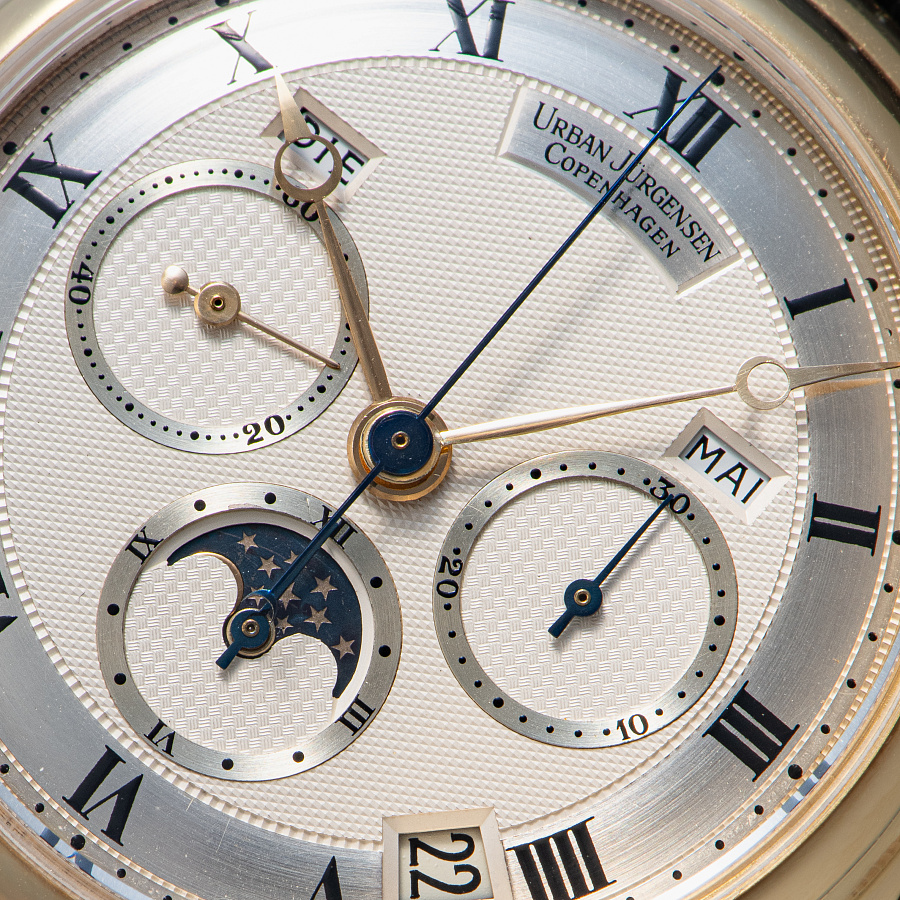 Reference 1 in Yellow Gold with a Historical Engraving on the Back Case