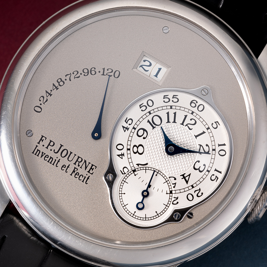 Octa Reserve de Marche in 40mm Platinum Case