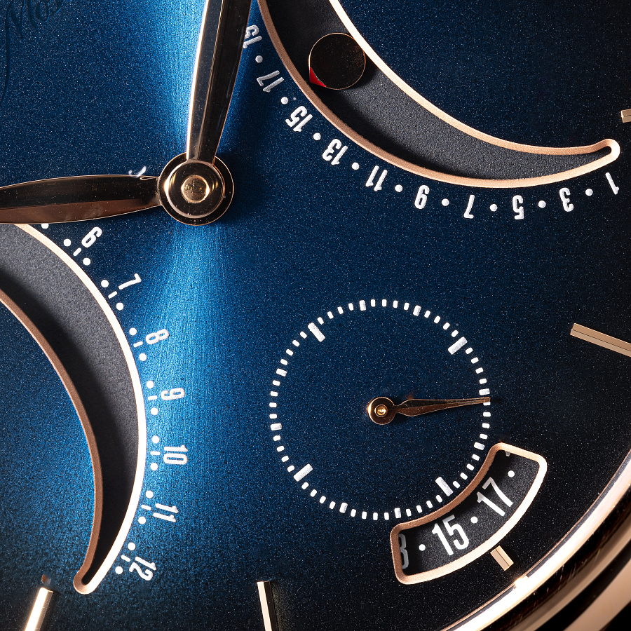 Endeavour Chinese Calendar in Rose Gold