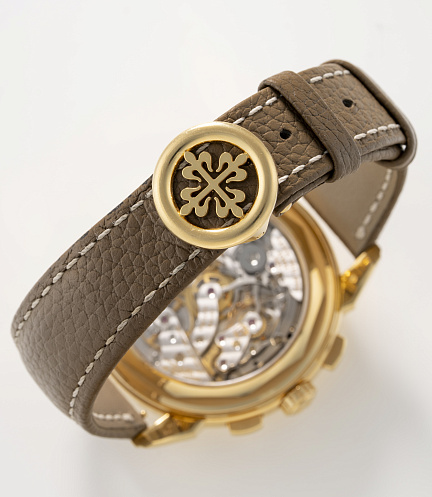 Perpetual Calendar Chronograph with Moonphase in Yellow Gold