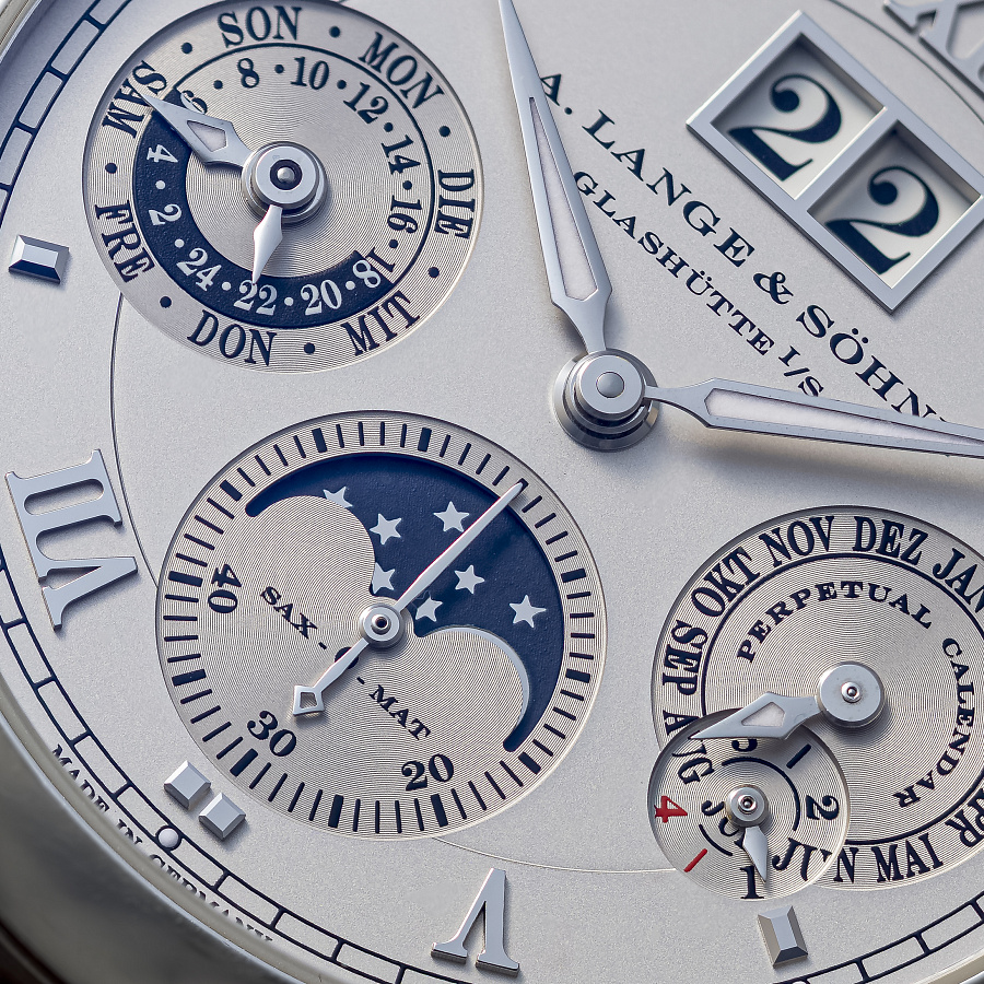 Langematik Perpetual in Platinum 