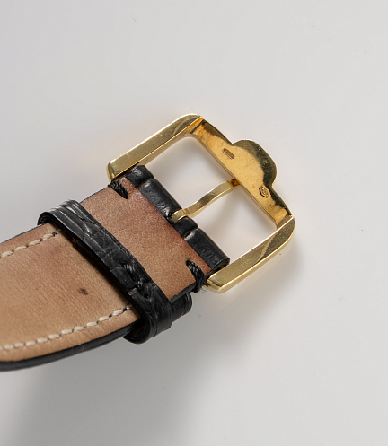 Atelier Regulator in Yellow Gold with Pave Diamond and Ruby Dial
