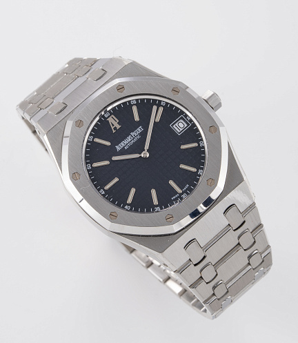 Audemars Piguet Royal Oak Jumbo Fresh Service & Archive