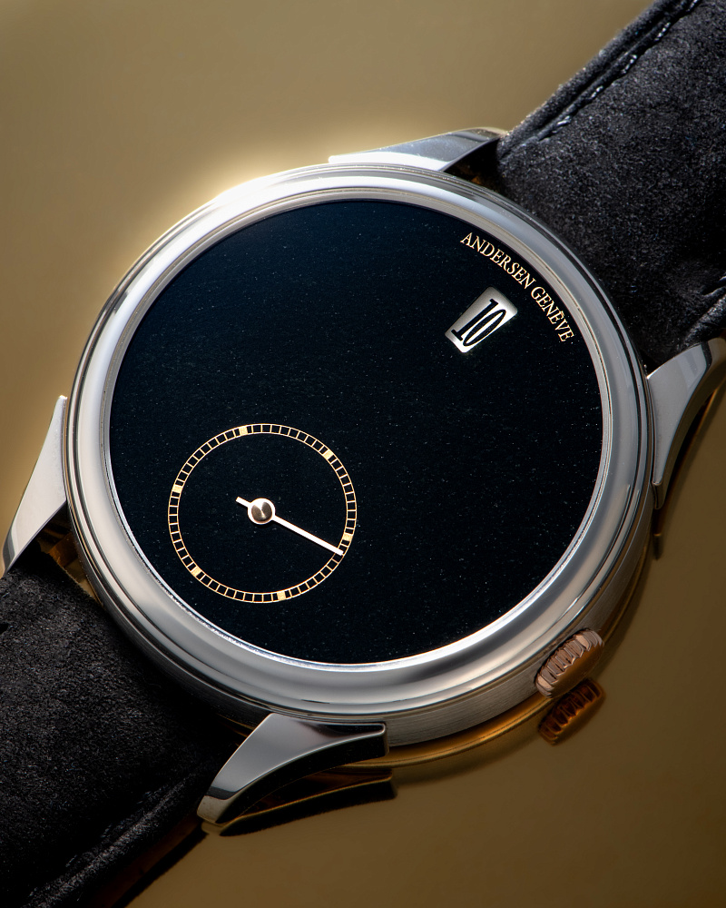 Jumping Hour with Black Jade Stone Dial "L'art des Heures Sautantes"