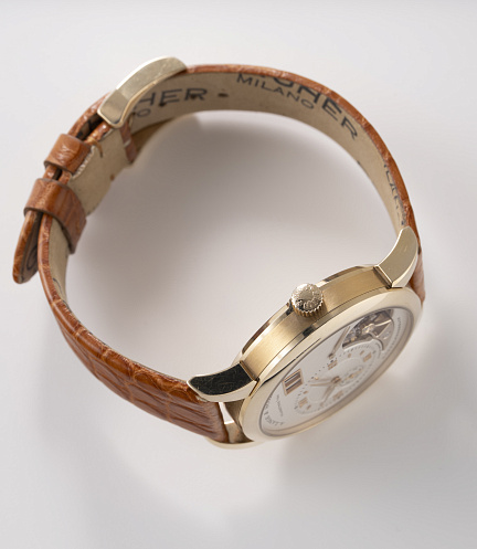 Lange 1 Tourbillon in Honey Gold