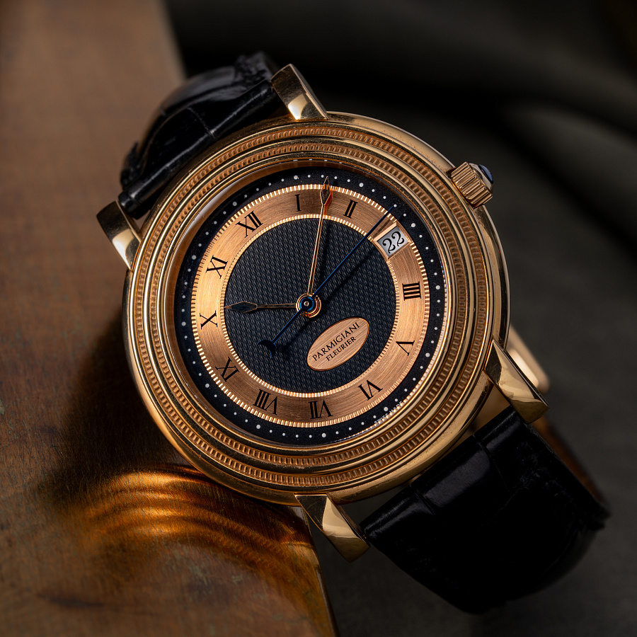 Toric in Rose Gold with Black Dial