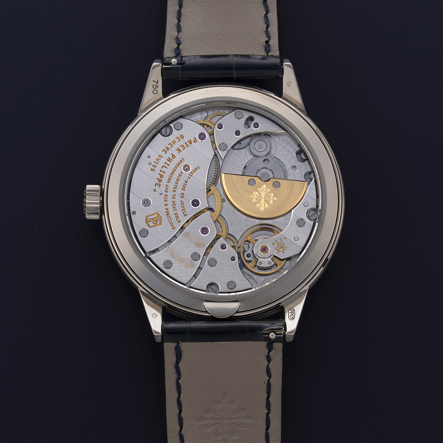 Annual Calendar Regulator in White Gold