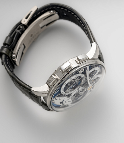 Legacy Machine Sequential Flyback in Platinum by Stephen McDonnell