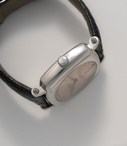 Minute Repeater and Retrograde Second