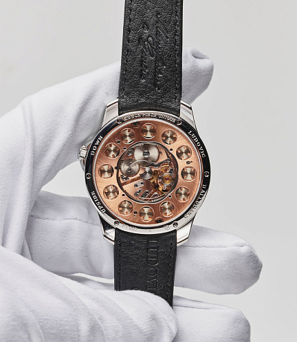 Upside Down Piece Unique