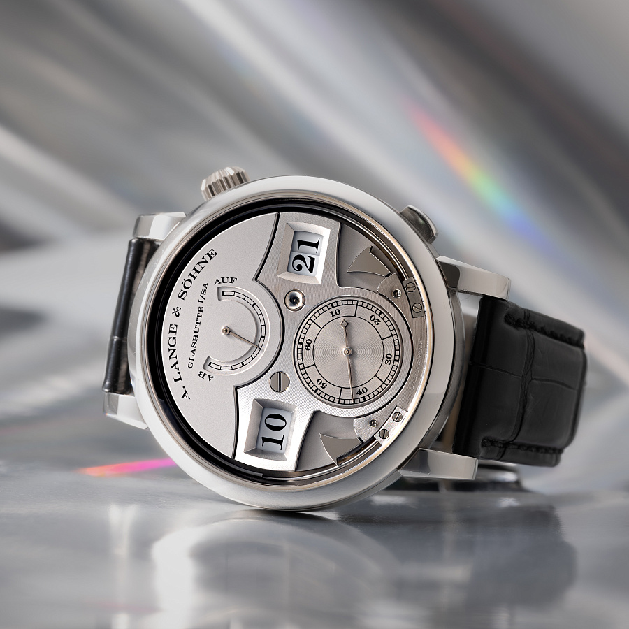 Zeitwerk Striking Time in Platinum