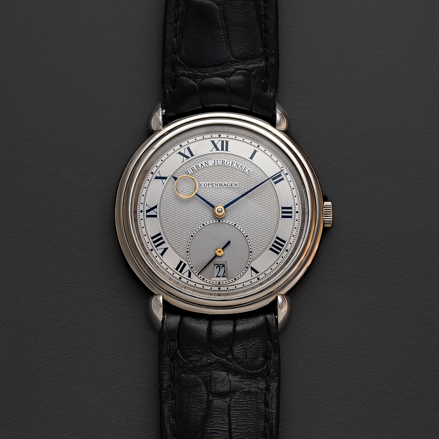 Early Reference 8 in Platinum