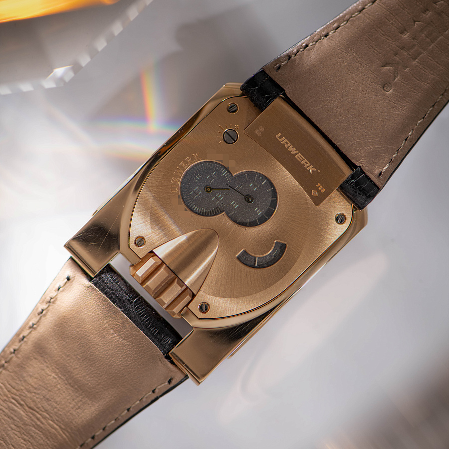 UR-103 in Rose Gold limited to 25 pieces