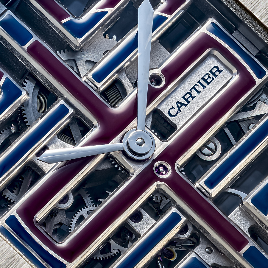 Tank Chinoise Skeleton in Platinum