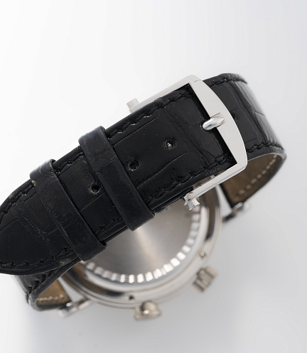 Classic Alarm in White Gold