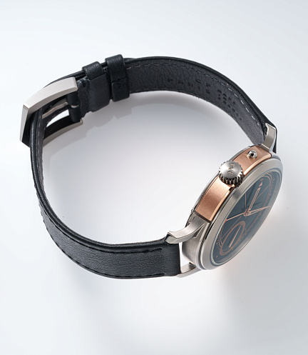 2 Time-Day Intrepido ARTedition in Rose Gold and Titanium with Onyx Dial