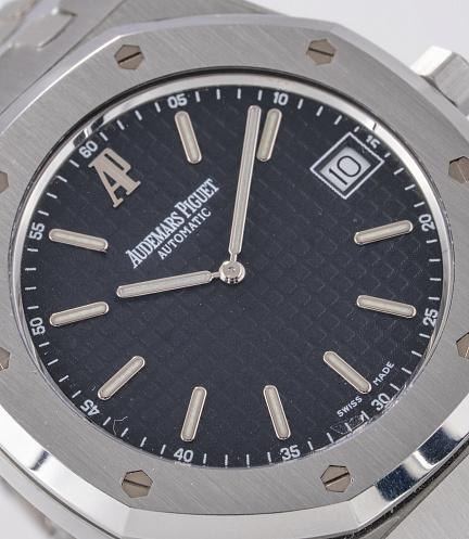 Audemars Piguet Royal Oak Jumbo Fresh Service & Archive